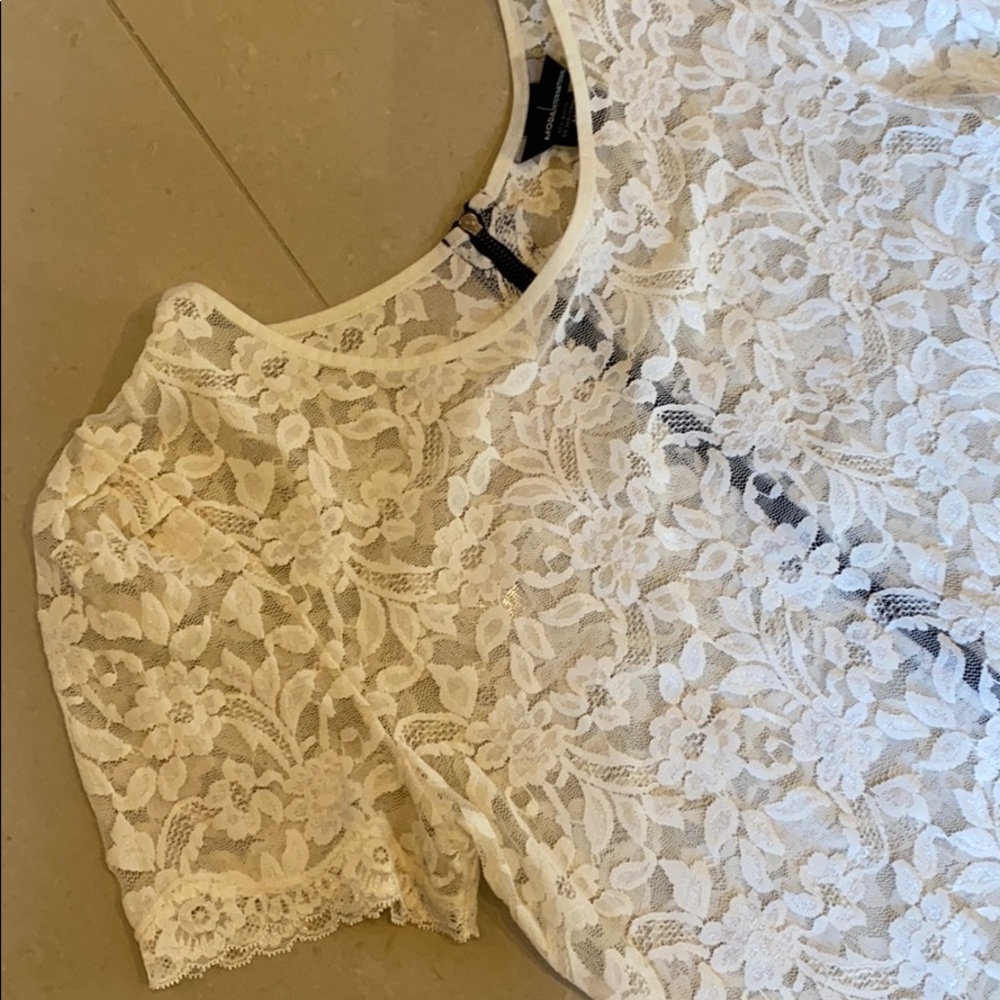 Lace top - Picture 2 of 5